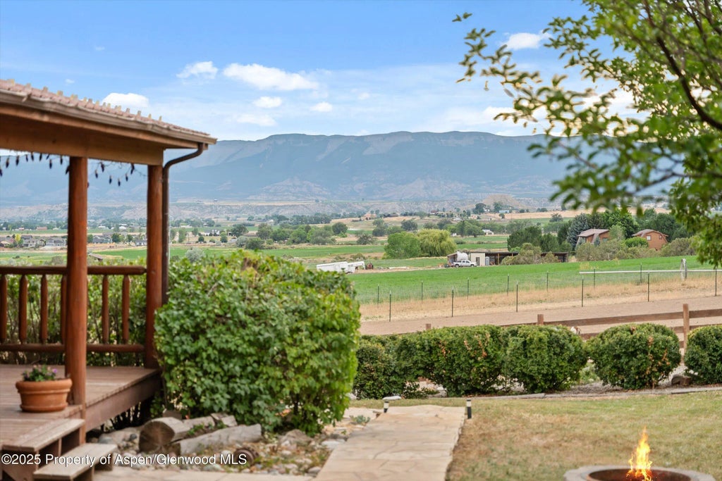 10 of 45 - 353 E Vista Drive, Silt, CO