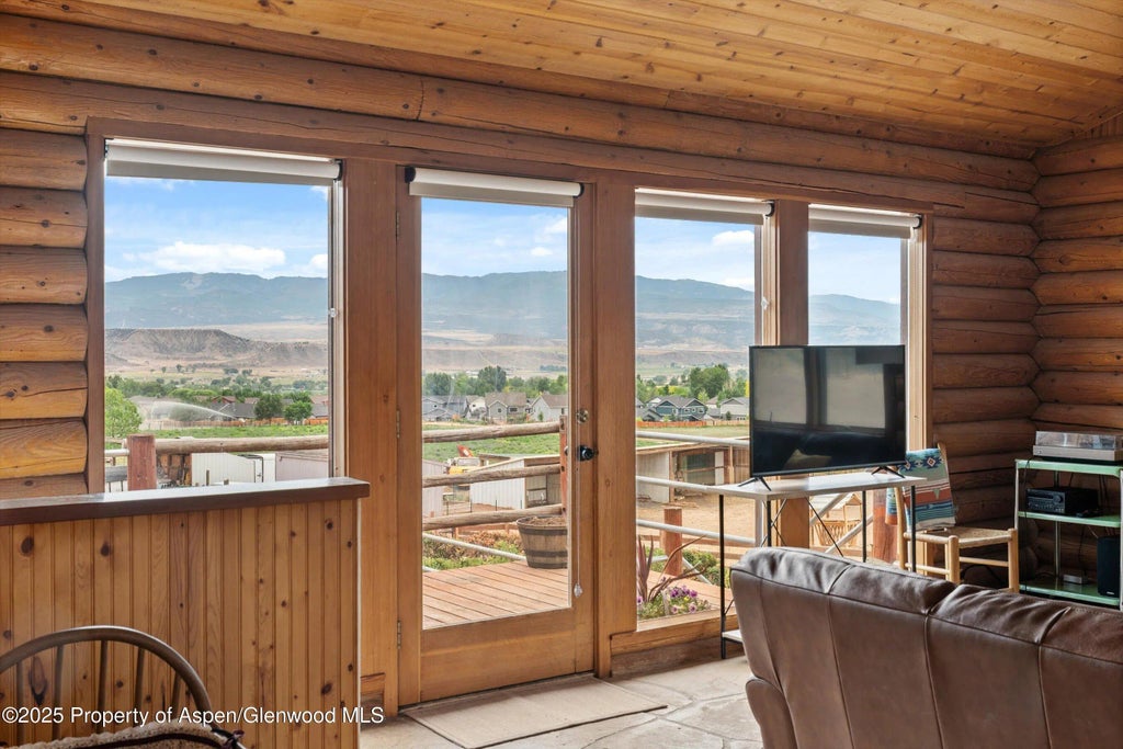 25 of 45 - 353 E Vista Drive, Silt, CO