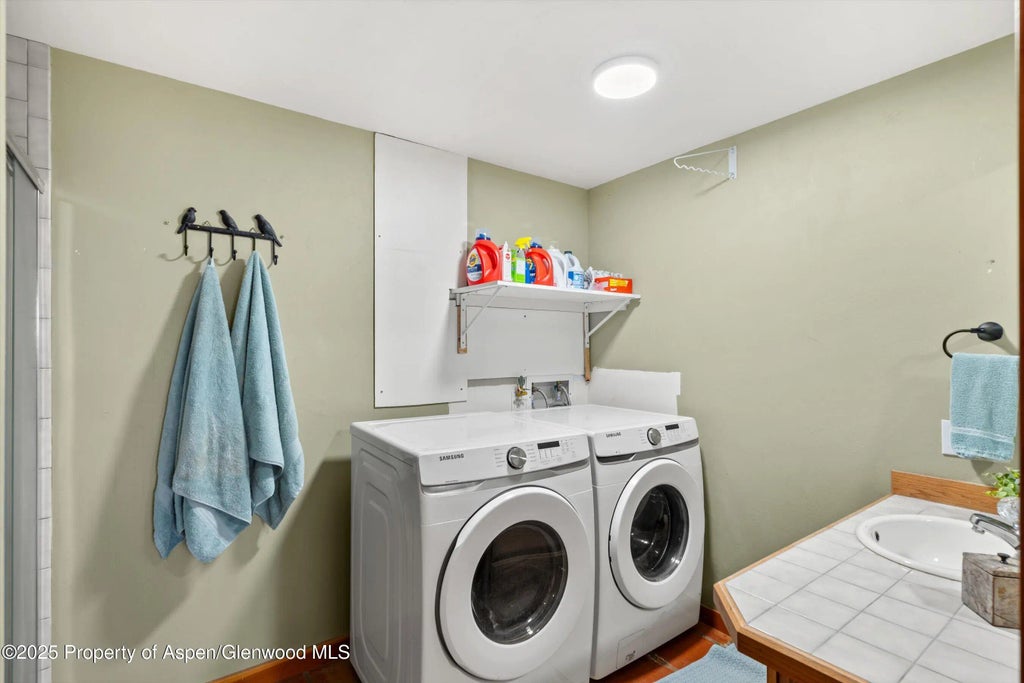 31 of 45 - 353 E Vista Drive, Silt, CO
