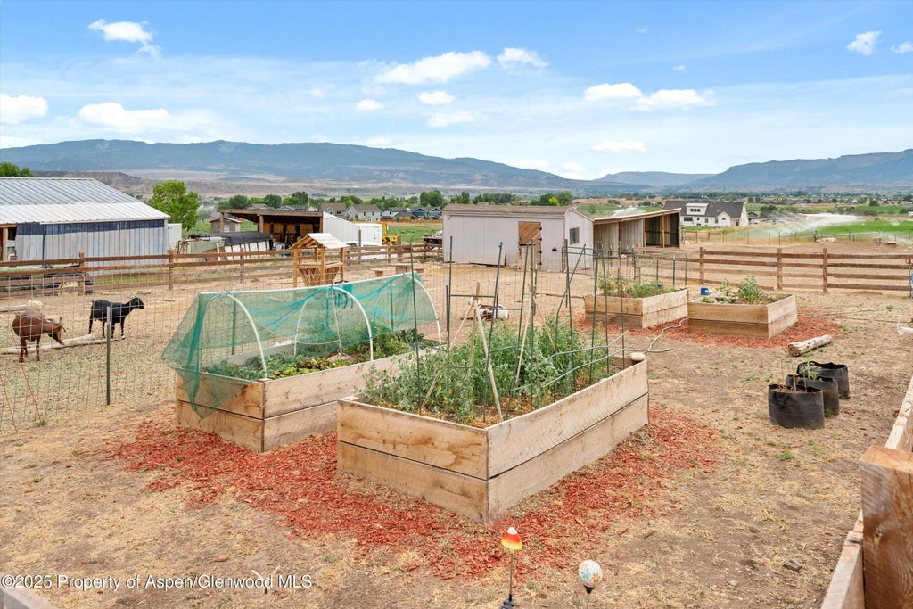 38 of 45 - 353 E Vista Drive, Silt, CO