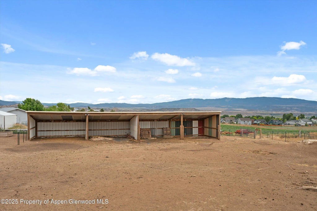 44 of 45 - 353 E Vista Drive, Silt, CO