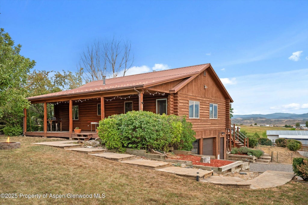 9 of 45 - 353 E Vista Drive, Silt, CO