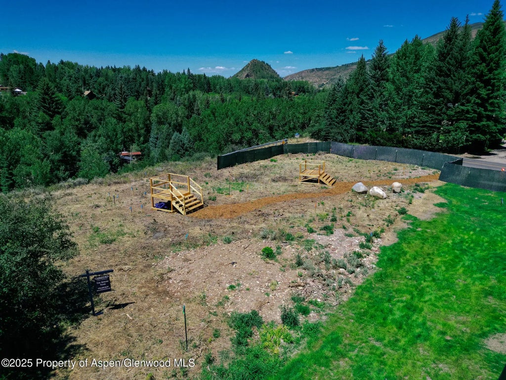 2 of 31 - Tbd N 8th Street, Aspen, CO