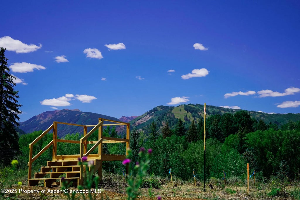 3 of 31 - Tbd N 8th Street, Aspen, CO