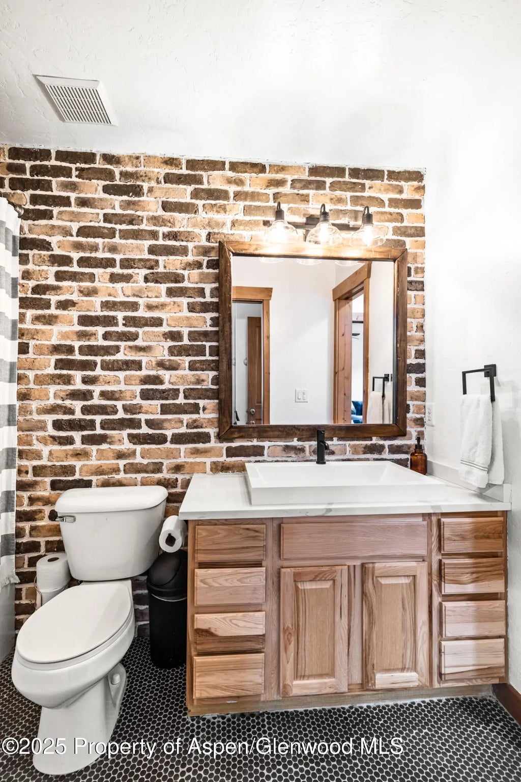 20 of 31 - 110 County Road 135 Unit C, Glenwood Springs, CO