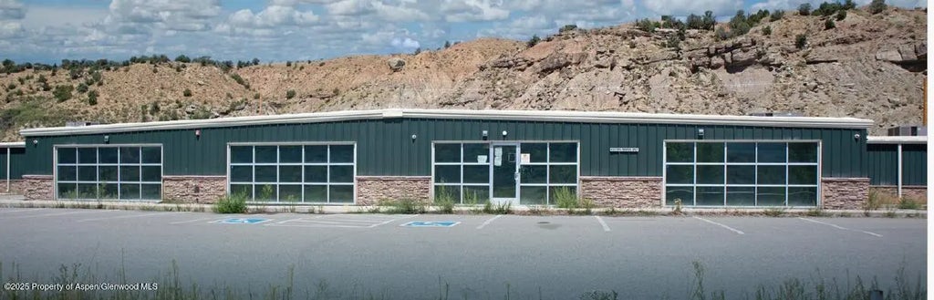 3 of 6 - 173 Oil Court, Rifle, CO