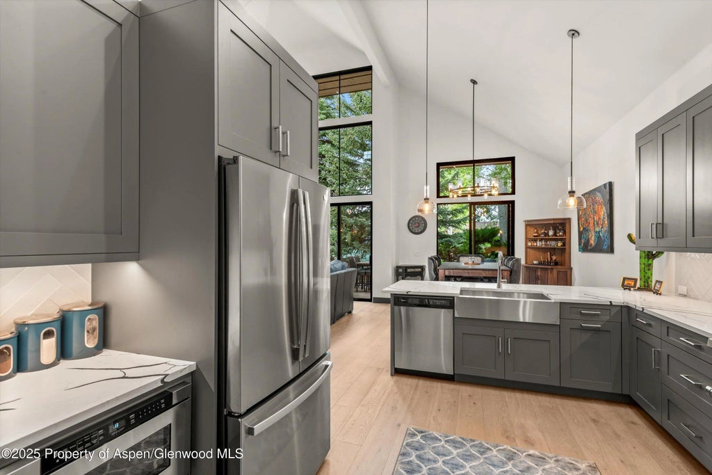 18 of 47 - 70 Golden Bear Drive, Carbondale, CO