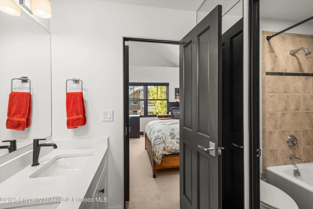 30 of 47 - 70 Golden Bear Drive, Carbondale, CO