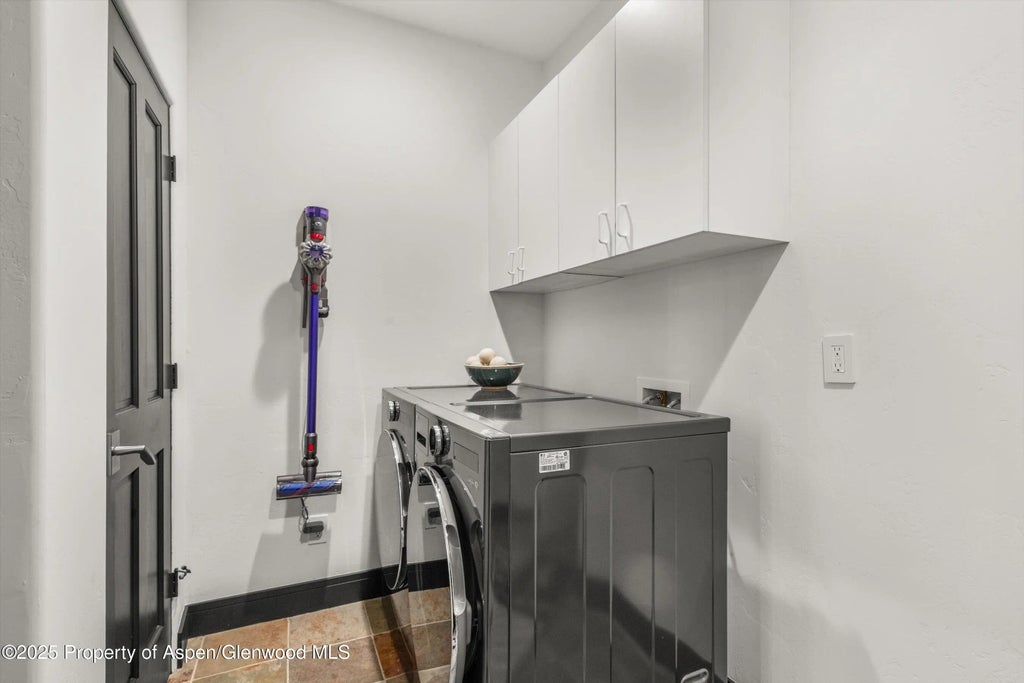 46 of 47 - 70 Golden Bear Drive, Carbondale, CO