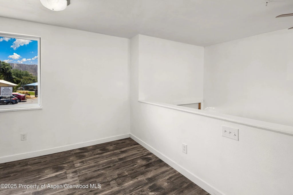 11 of 21 - 712 E 3rd Street, Rifle, CO