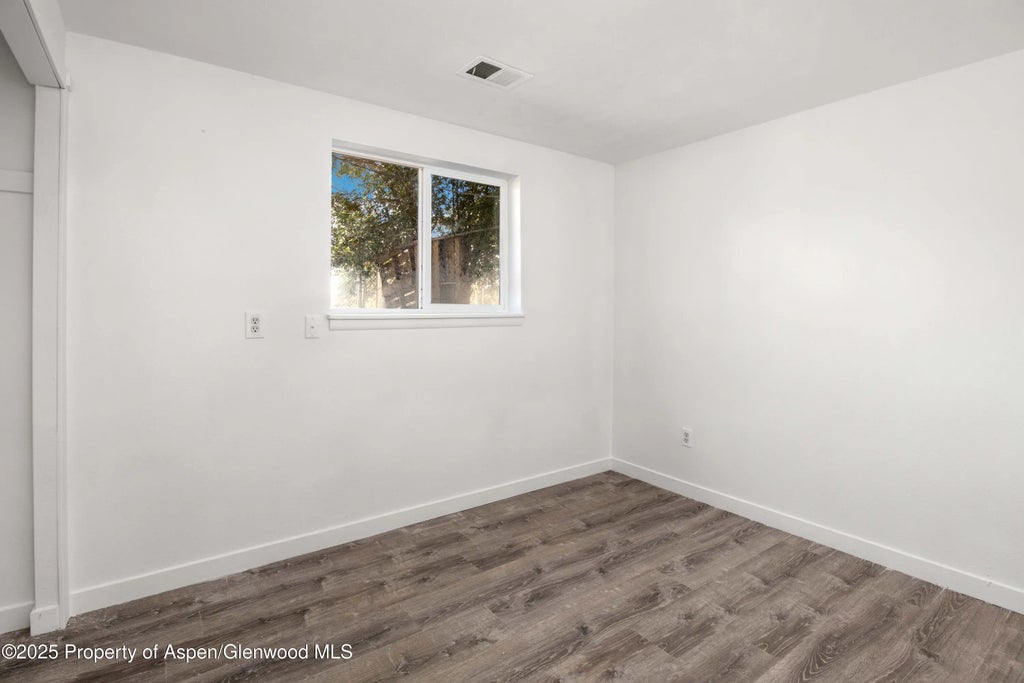 17 of 21 - 712 E 3rd Street, Rifle, CO