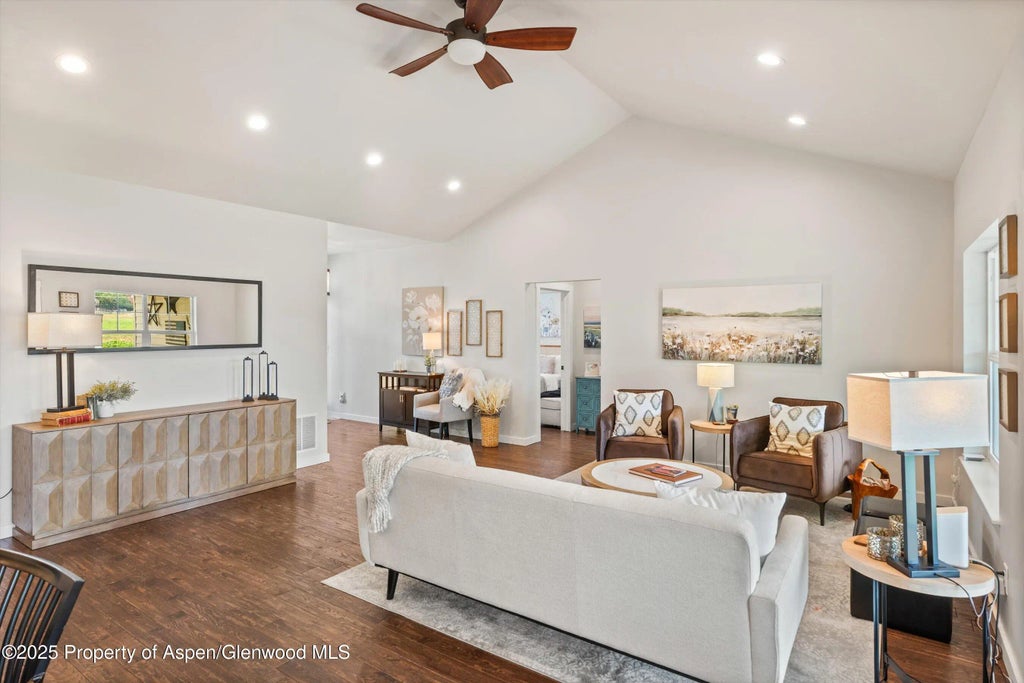 7 of 26 - 1205 E 17th Street, Rifle, CO