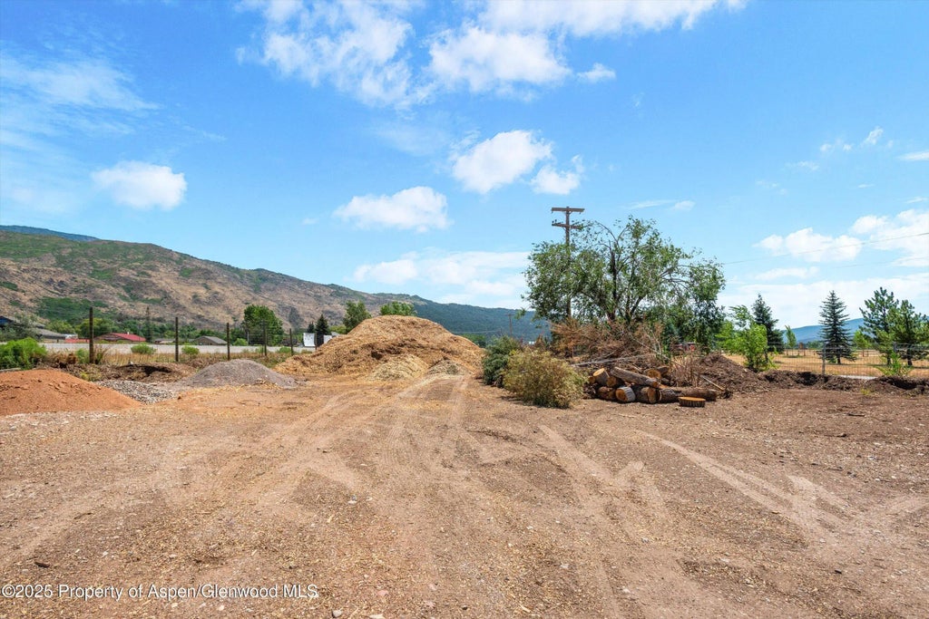 10 of 18 - 257 Valley Road, ElJebel, CO