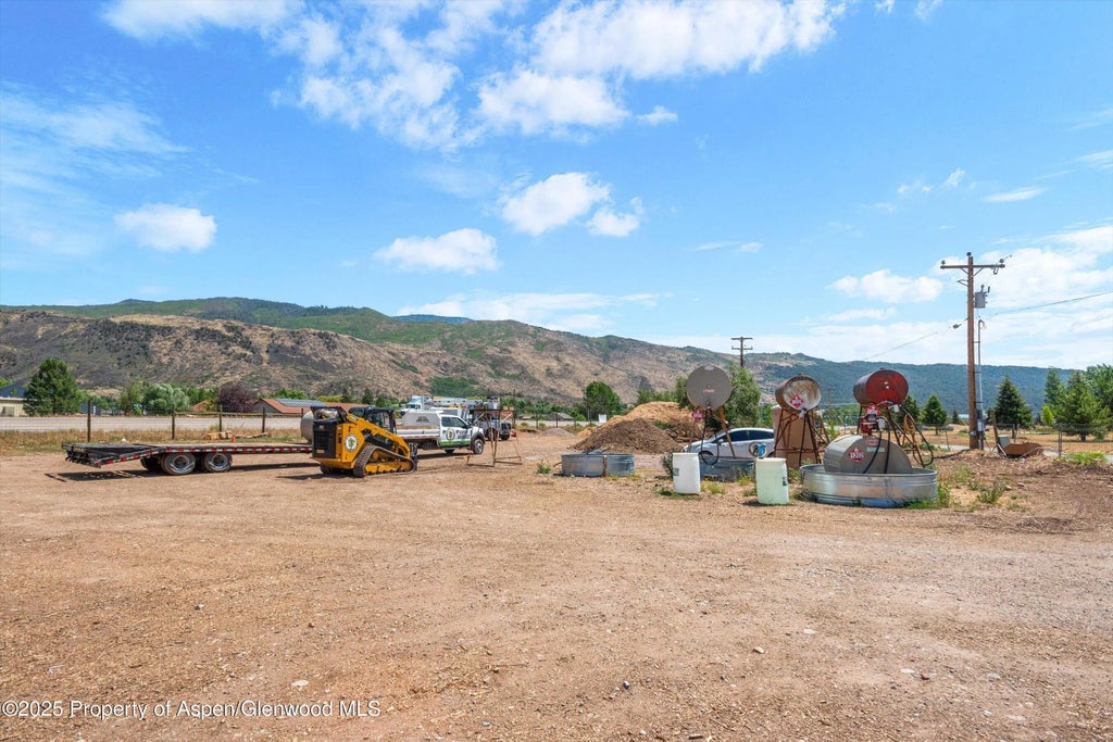 14 of 18 - 257 Valley Road, ElJebel, CO