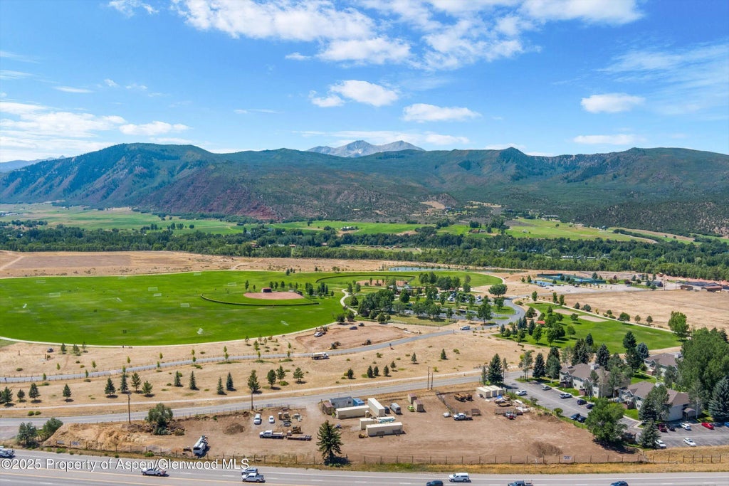 4 of 18 - 257 Valley Road, ElJebel, CO