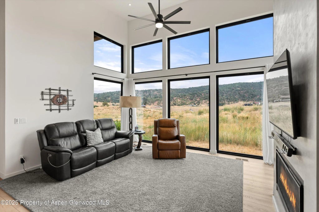 7 of 32 - 41 Spring View Drive, Glenwood Springs, CO