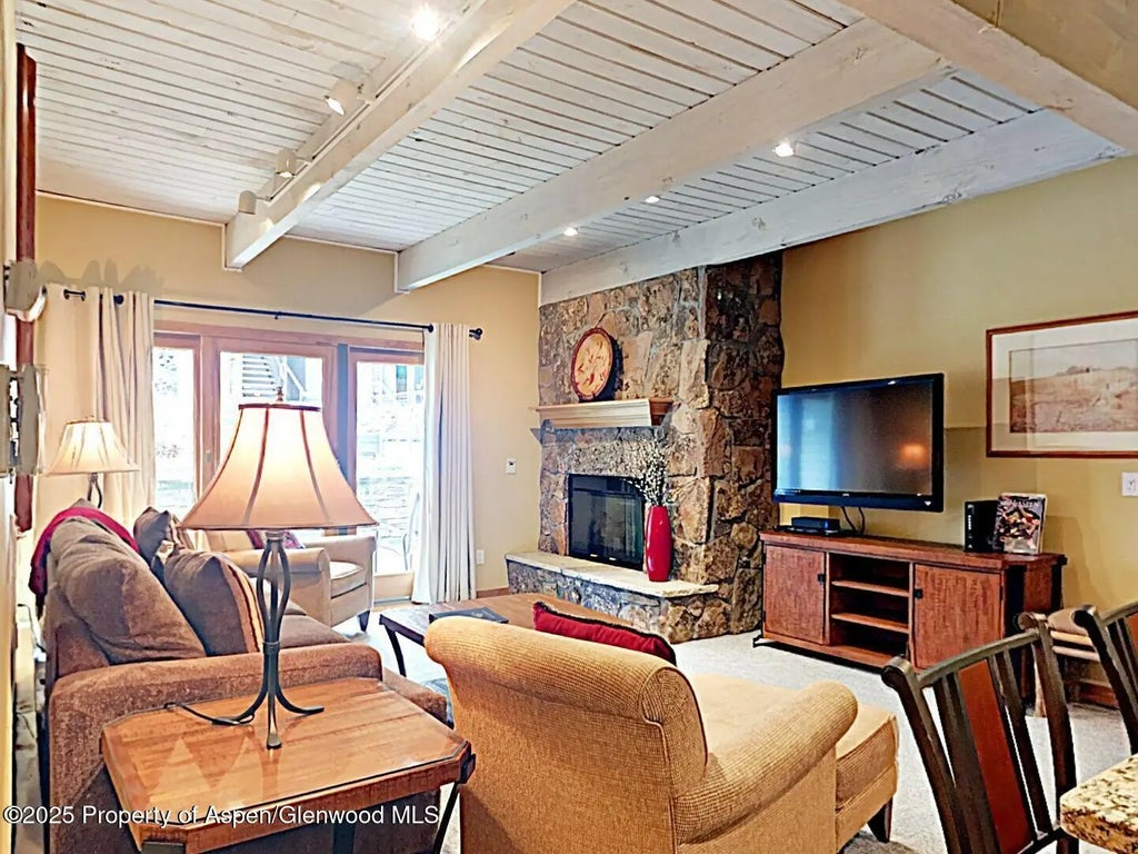 2 of 7 - 690 Carriage Way Unit B2g, Snowmass Village, CO