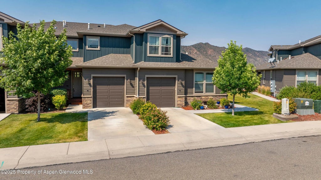 1 of 34 - 123 Redstone Drive, New Castle, CO