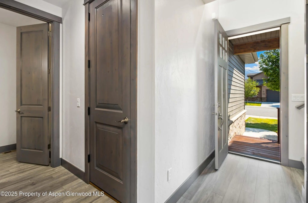 13 of 34 - 123 Redstone Drive, New Castle, CO