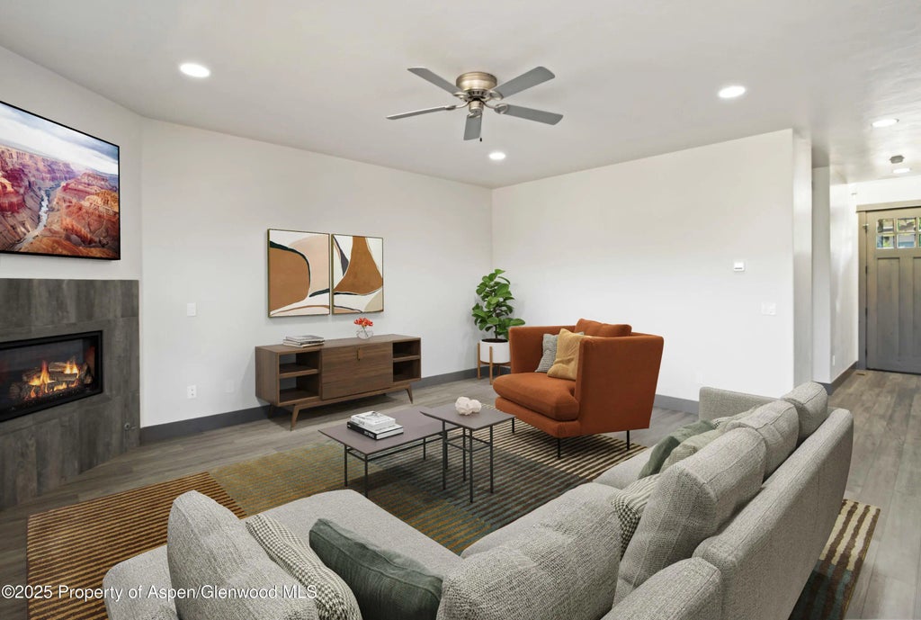 16 of 34 - 123 Redstone Drive, New Castle, CO