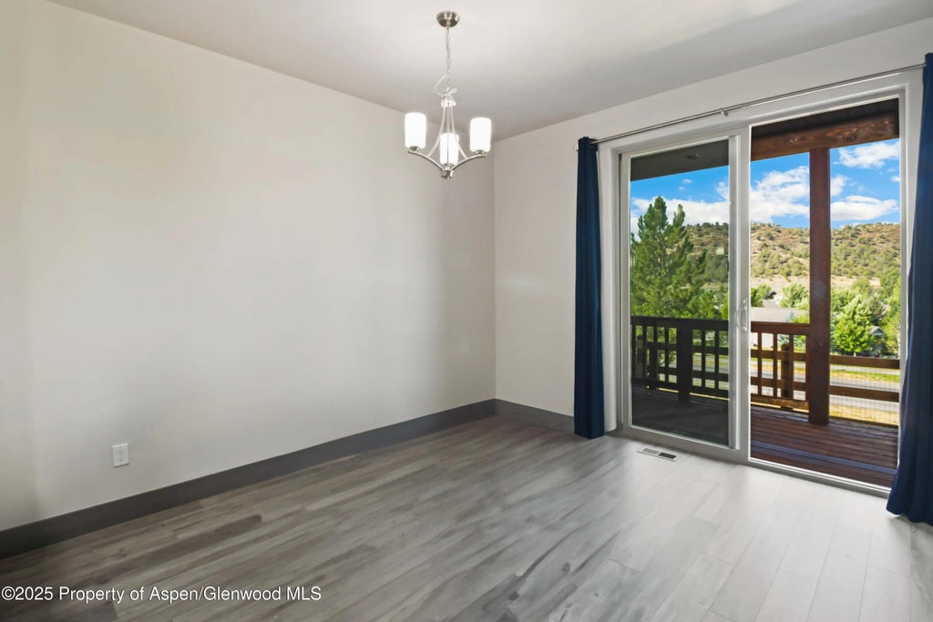 21 of 34 - 123 Redstone Drive, New Castle, CO