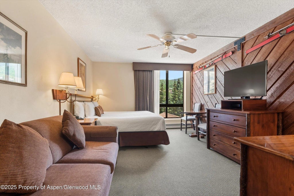 3 of 27 - 300 Carriage Way 623, Snowmass Village, CO