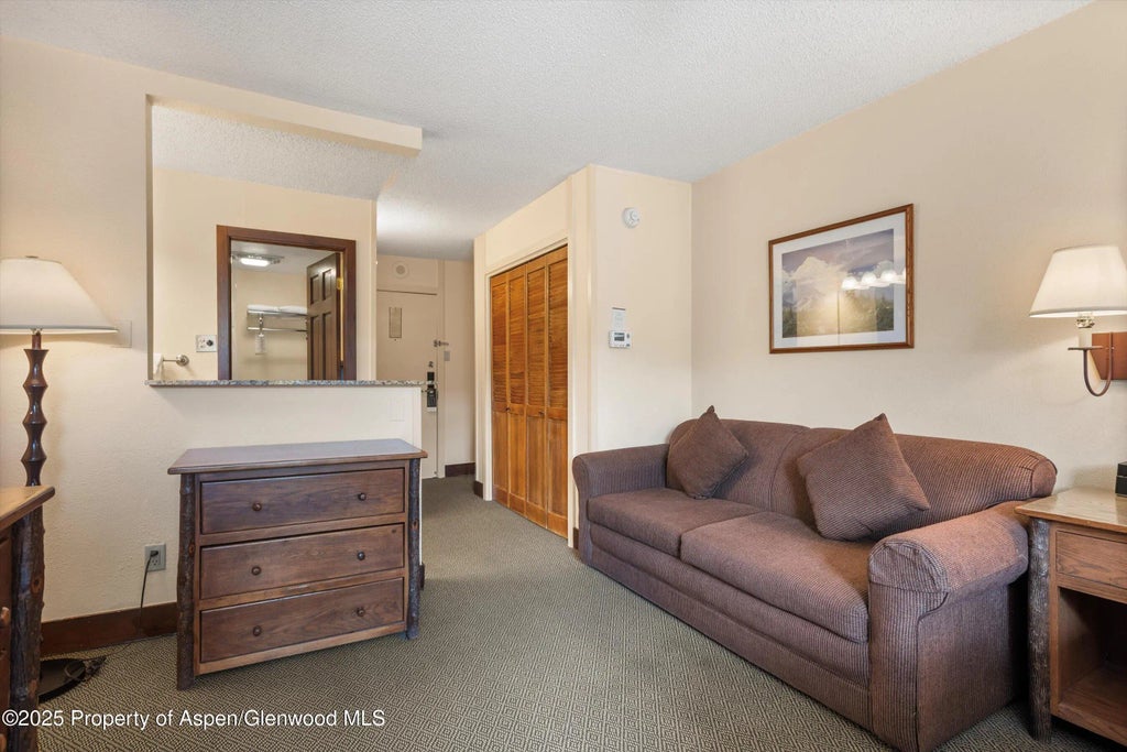 6 of 27 - 300 Carriage Way 623, Snowmass Village, CO