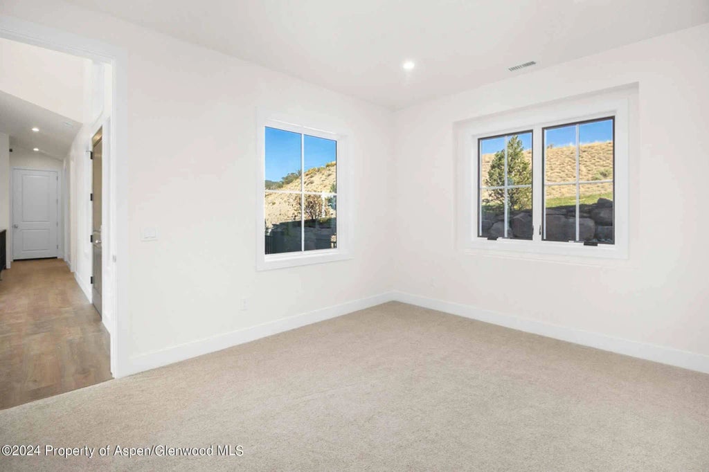 13 of 32 - 420 Deer Valley Drive, New Castle, CO