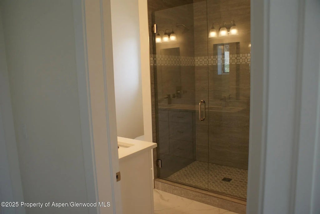 18 of 32 - 420 Deer Valley Drive, New Castle, CO
