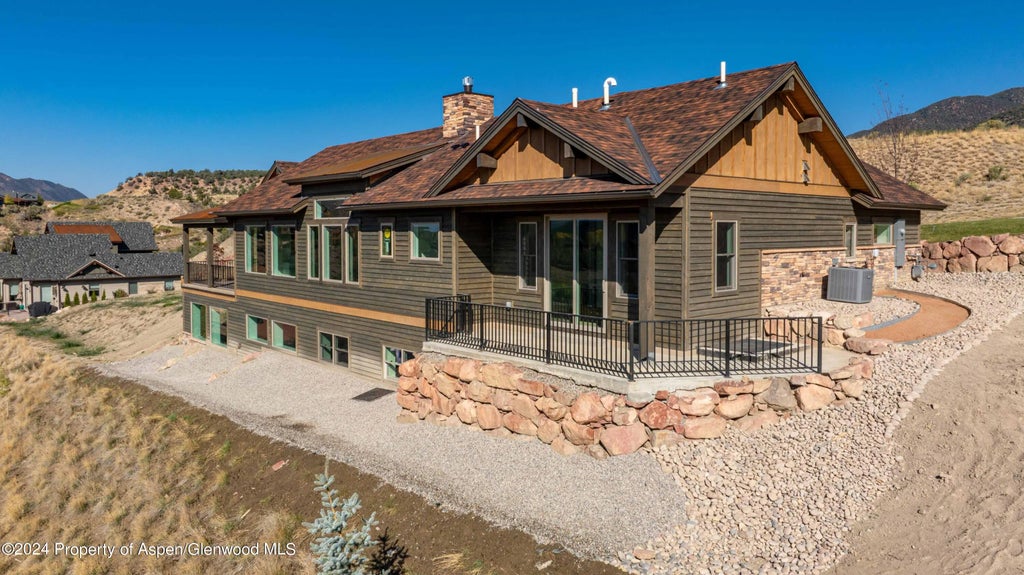 28 of 32 - 420 Deer Valley Drive, New Castle, CO