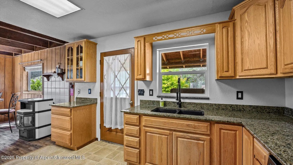 16 of 41 - 10467 County Road 320, Rifle, CO