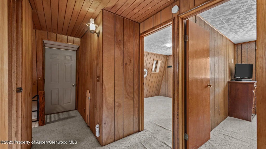 19 of 41 - 10467 County Road 320, Rifle, CO