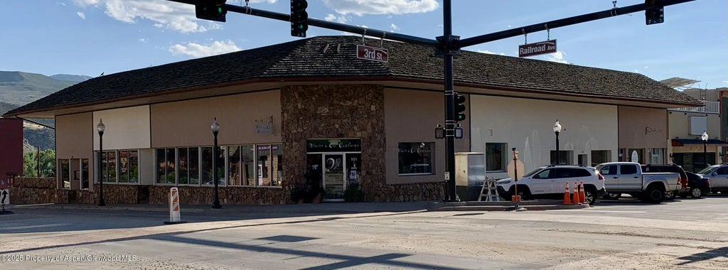 1 of 4 - 101 W 3rd Street, Rifle, CO