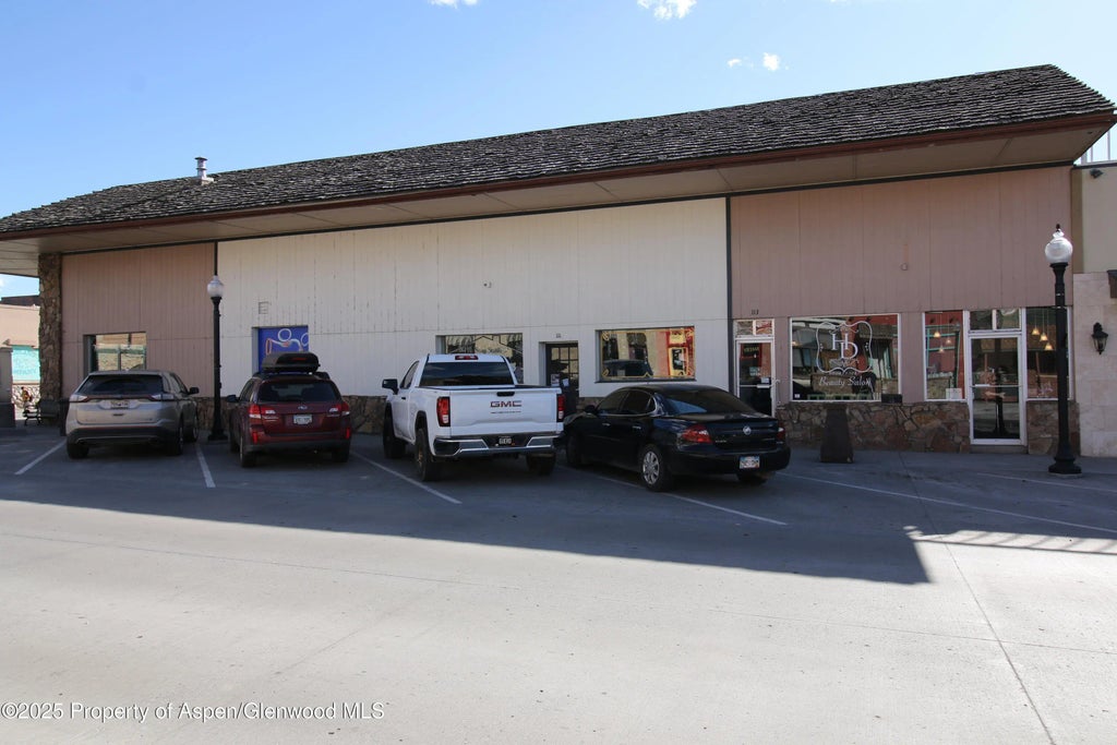 3 of 4 - 101 W 3rd Street, Rifle, CO