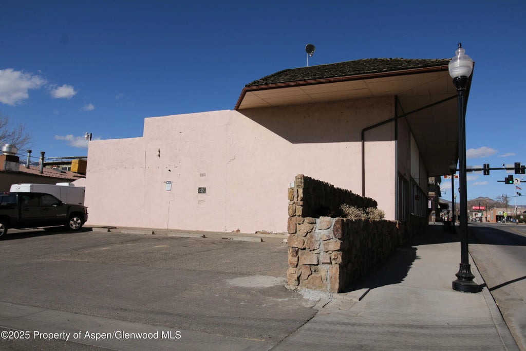 4 of 4 - 101 W 3rd Street, Rifle, CO