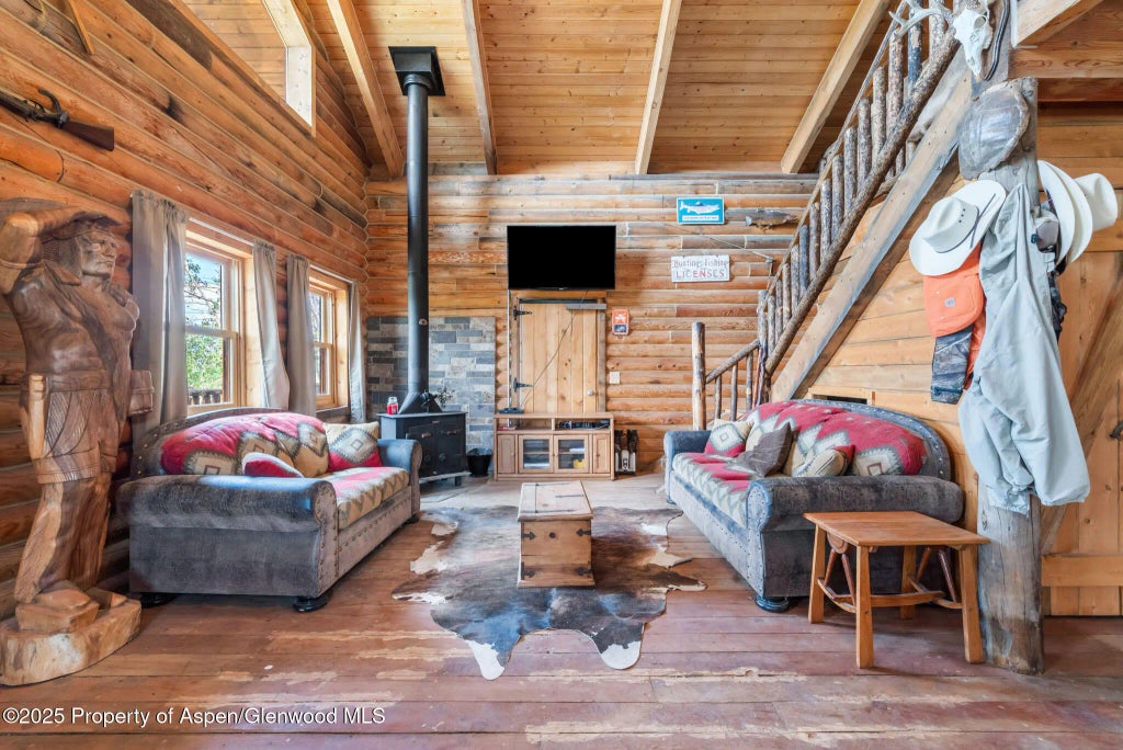 16 of 122 - 943 Routt Forest Drive, Craig, CO