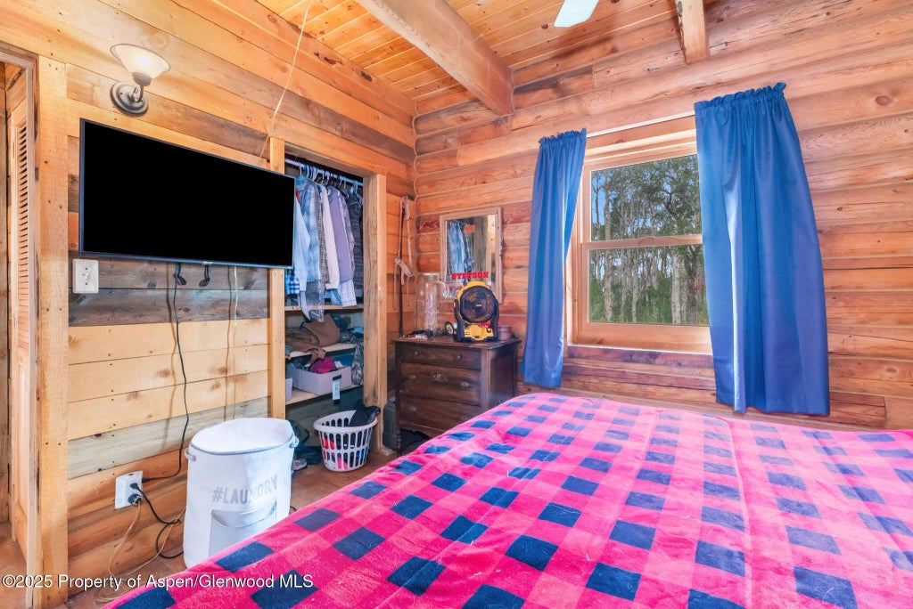 29 of 122 - 943 Routt Forest Drive, Craig, CO