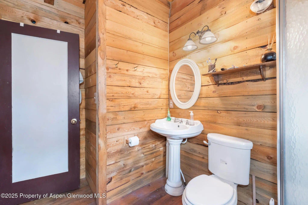 31 of 122 - 943 Routt Forest Drive, Craig, CO