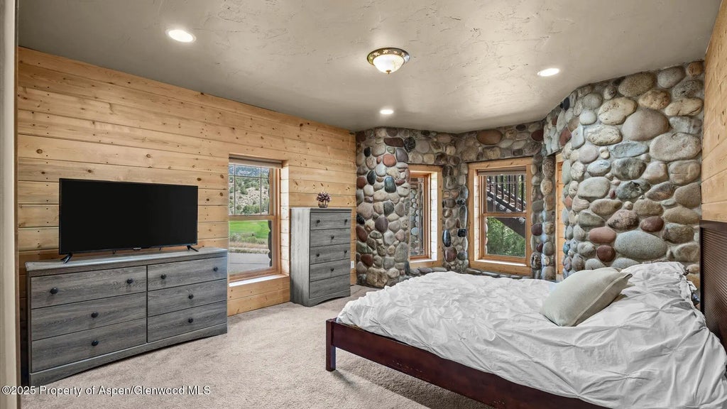 26 of 43 - 3 White Feather Drive, New Castle, CO