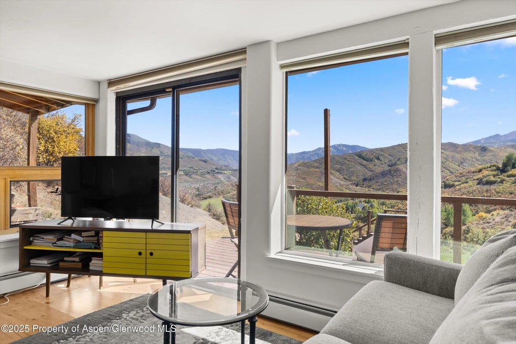 22 of 48 - 83 Sagebrush Lane, Aspen, CO