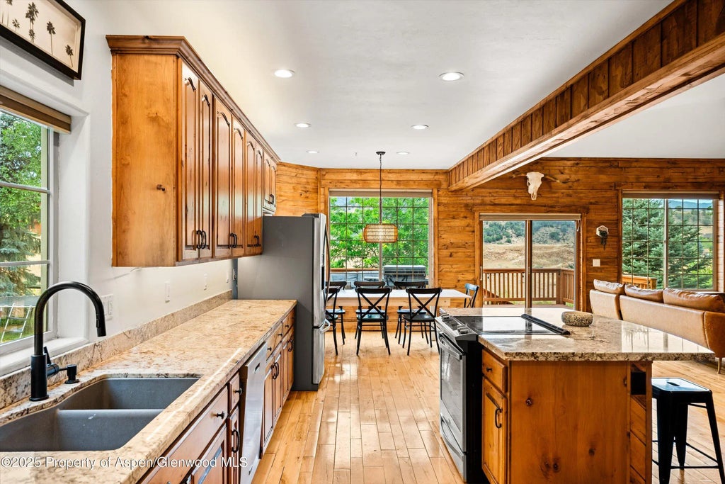 10 of 36 - 258 Blackhawk Drive, New Castle, CO