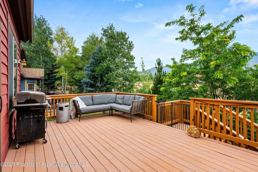 31 of 36 - 258 Blackhawk Drive, New Castle, CO