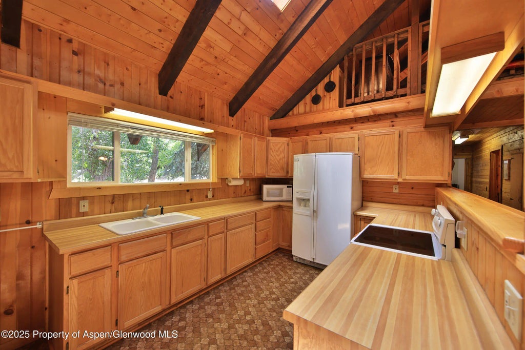 9 of 39 - 9681 56 2/10 Road, Molina, CO