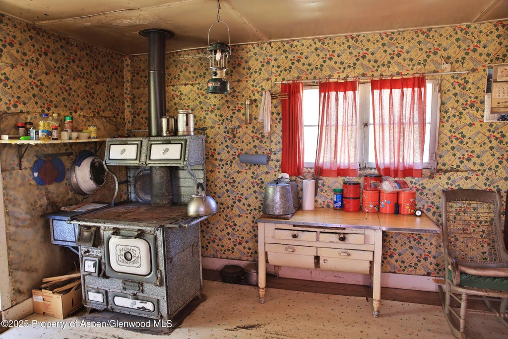 10 of 51 - 2586 26 1/10 Road, Gateway, CO