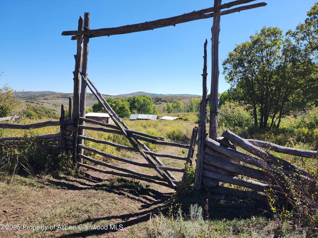 2 of 51 - 2586 26 1/10 Road, Gateway, CO