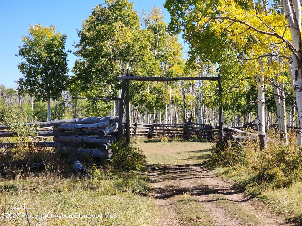 5 of 51 - 2586 26 1/10 Road, Gateway, CO