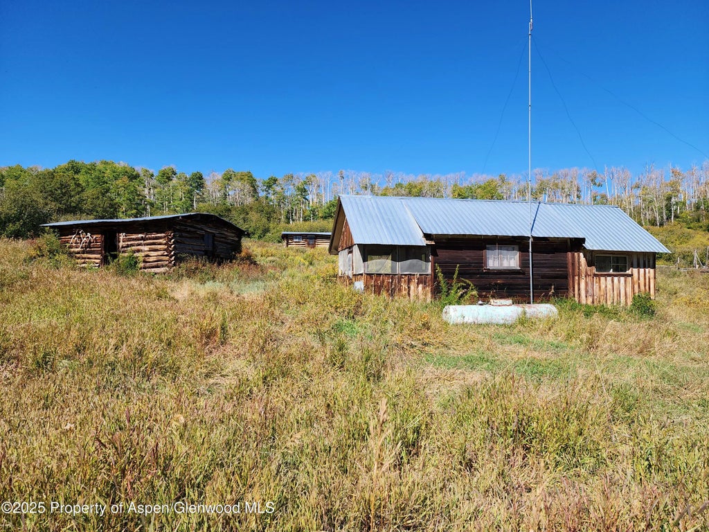 7 of 51 - 2586 26 1/10 Road, Gateway, CO