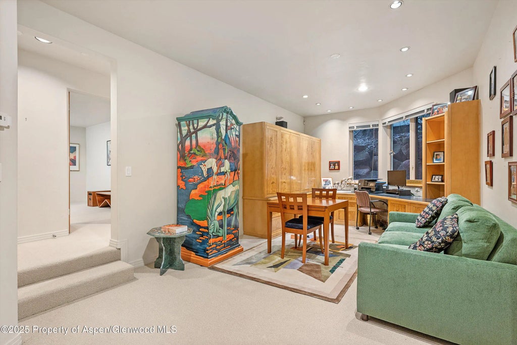 24 of 33 - 734 W Smuggler Street, Aspen, CO