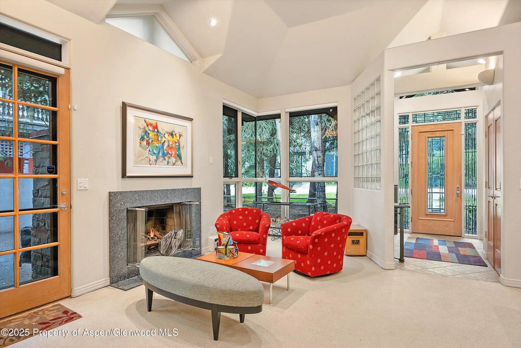 4 of 33 - 734 W Smuggler Street, Aspen, CO