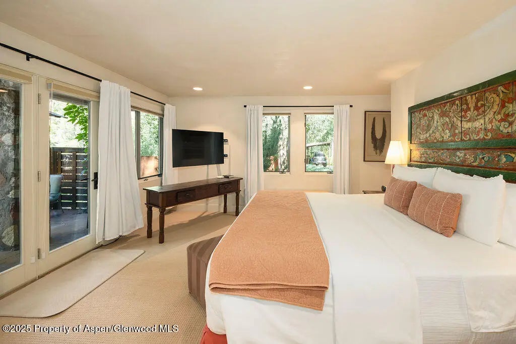 6 of 44 - 109 Neale Avenue, Aspen, CO